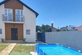 Дом 107 м² на участке 3 сот.