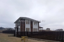 Дом 132 кв. м., 6 сот.