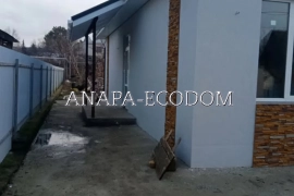 Дом 89 м² на участке 4,2 сот.