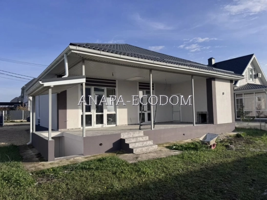 Дом 115 м² на участке 5 сот.