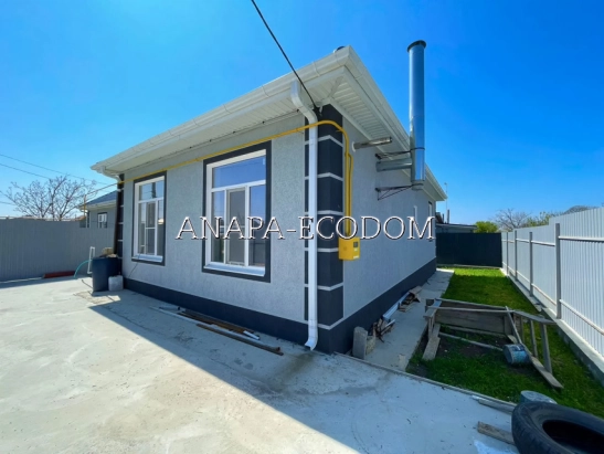 Дом 80 м² на участке 3 сот.