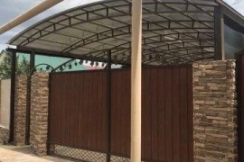 Дом 120 кв.м.. 4 сот.